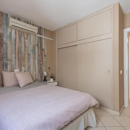 Zweistoeckiges Penthouse Mit Privater Dachterrasse Lägenhet *