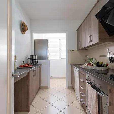 Zweistoeckiges Penthouse Mit Privater Dachterrasse Lägenhet *